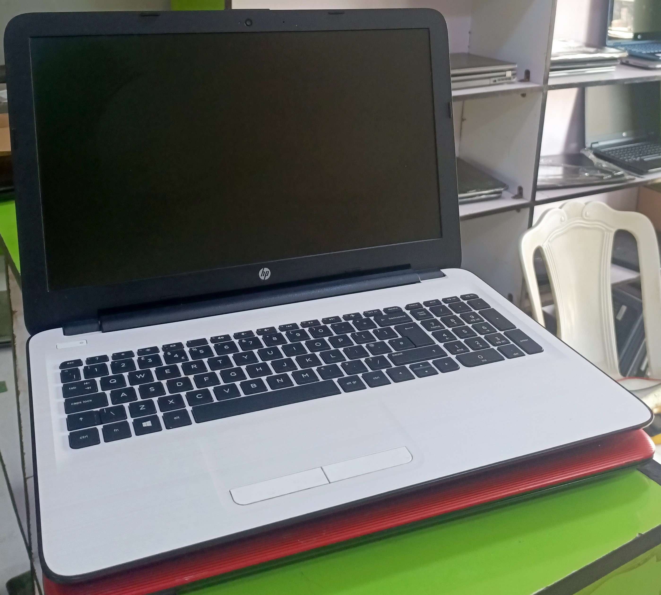 HP 15