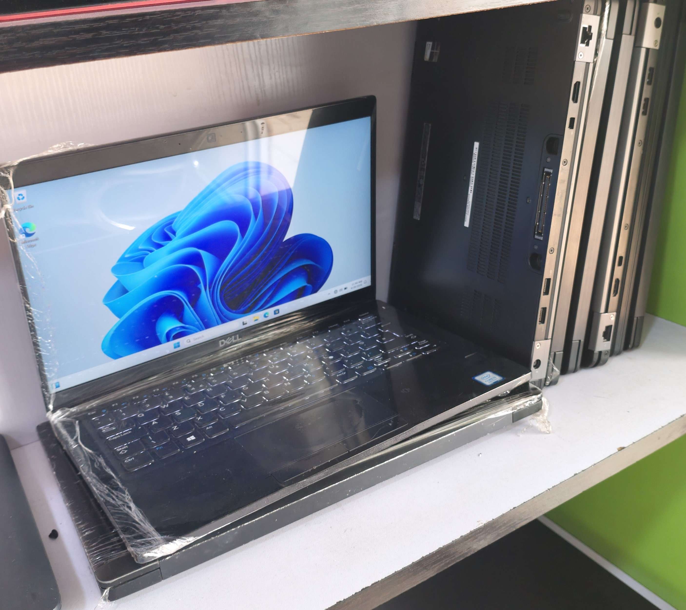 Dell Latitude 7390