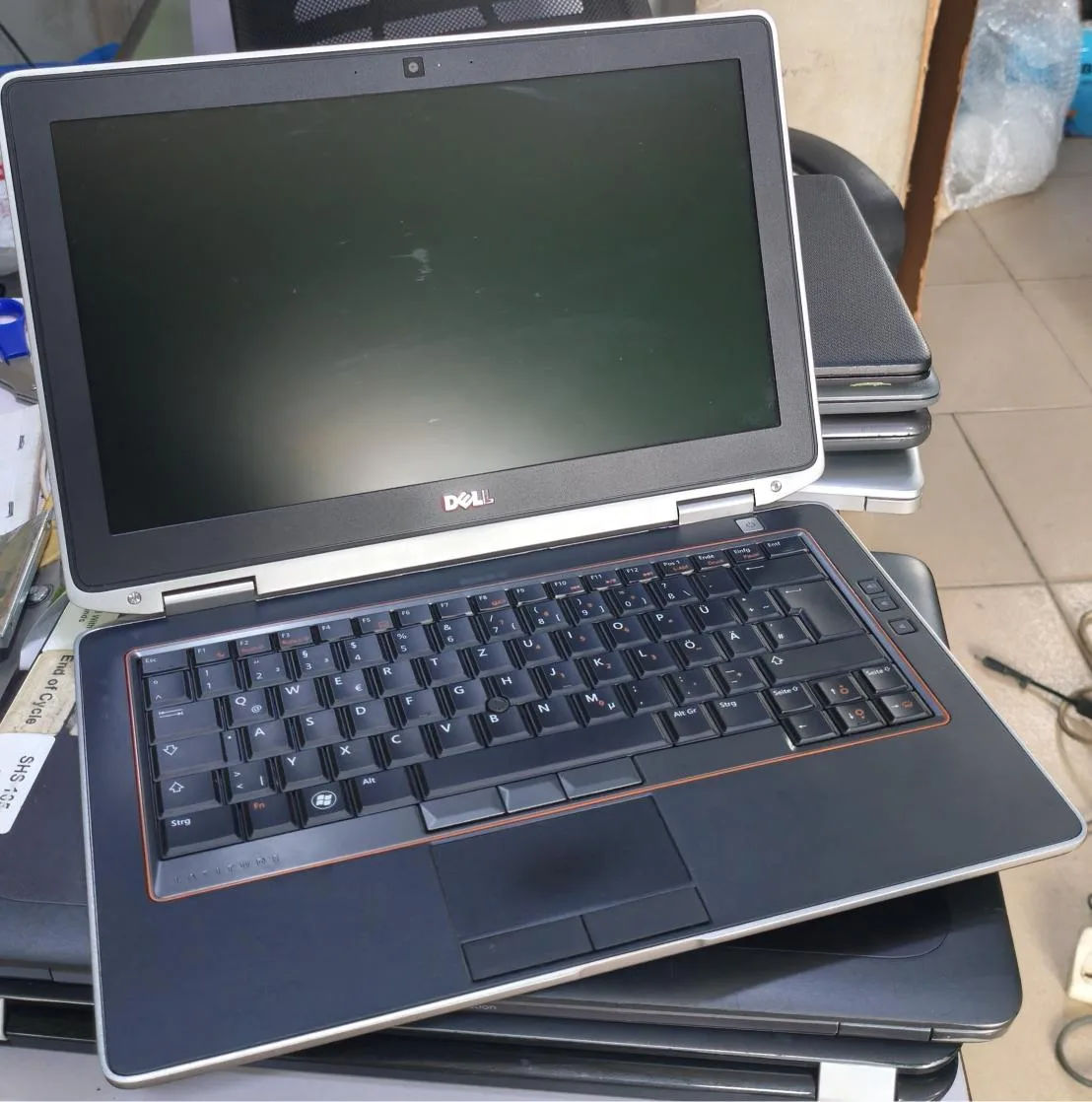 Dell Latitude E6320
